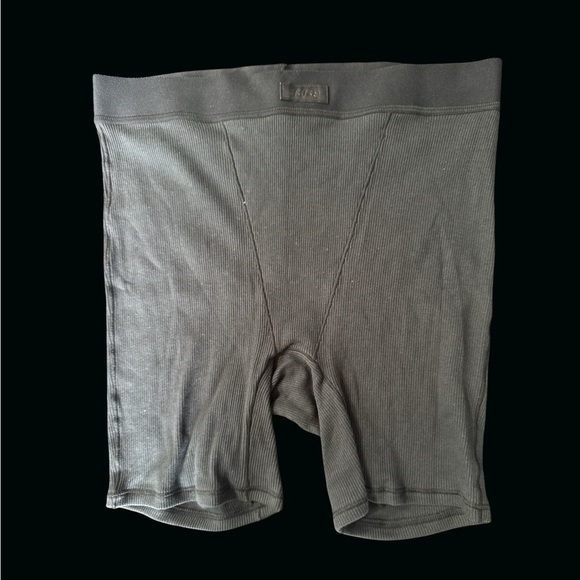 SKIMS Women’s cotton rib Boyfriend Boxer - Picture 2 of 2